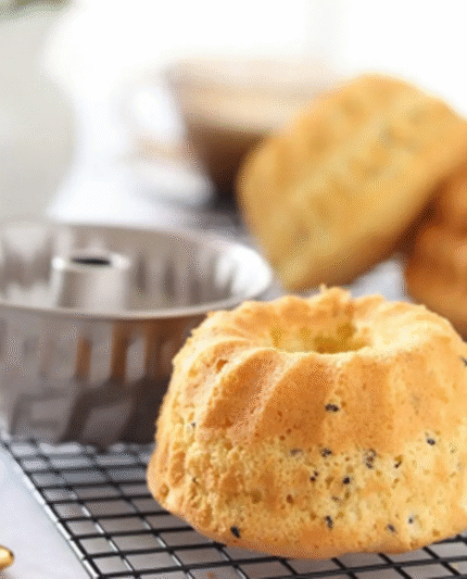 NON STICK MINI molten lava CAKE MOULDS